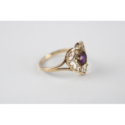 59 - 9ct gold amethyst dress ring (1.8g) Size  M