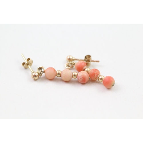 86 - 9ct gold coral drop earrings (1.2g)