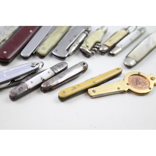 218 - 15 x Vintage Assorted Pocket KNIVES