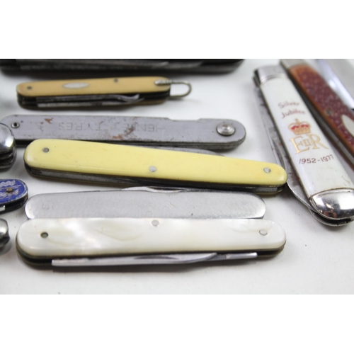 226 - 15 x Vintage Assorted Pocket KNIVES