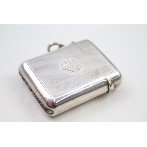 267 - Antique Hallmarked 1915 Chester Sterling Silver Vesta / Match Case (51g)