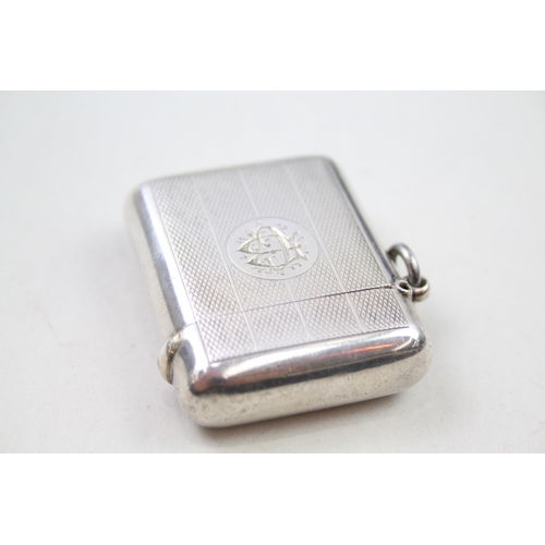 267 - Antique Hallmarked 1915 Chester Sterling Silver Vesta / Match Case (51g)