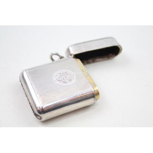 267 - Antique Hallmarked 1915 Chester Sterling Silver Vesta / Match Case (51g)