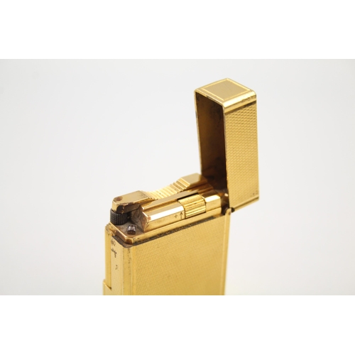 287 - Vintage S.T DUPONT Gold Plate Cigarette Lighter (94g)