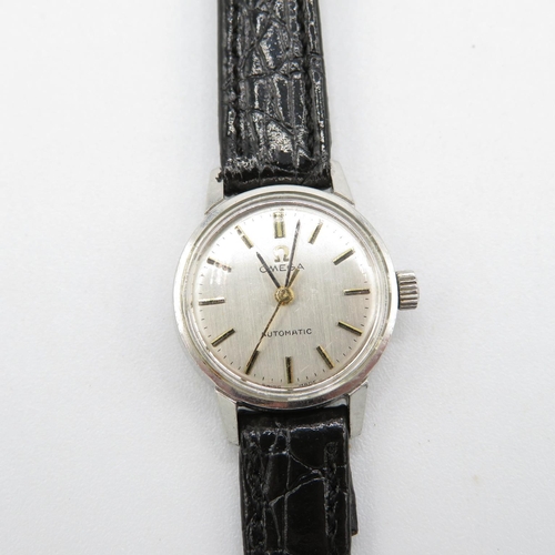 288 - OMEGA Ladies Vintage WRISTWATCH Automatic WORKING