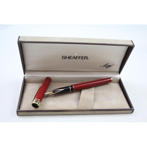 320 - Vintage SHEAFFER Targa Red Lacquer Fountain Pen w/ 14ct Gold Nib WRITING Boxed