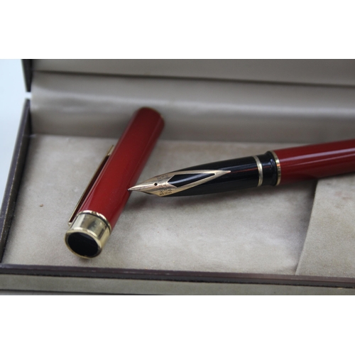 320 - Vintage SHEAFFER Targa Red Lacquer Fountain Pen w/ 14ct Gold Nib WRITING Boxed