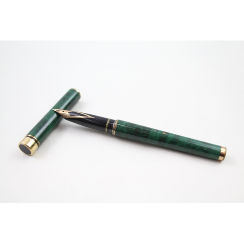 322 - Vintage SHEAFFER Targa Green Lacquer Fountain Pen w/ 14ct Gold Nib WRITING