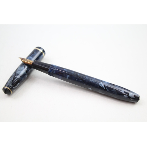 335 - Vintage CONWAY STEWART 15 Navy FOUNTAIN PEN w/ 14ct Gold Nib WRITING