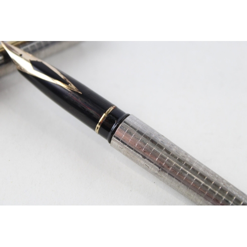 352 - Vintage SHEAFFER Targa Silver Tone Cased Fountain Pen w/ 14ct Gold Nib WRITING