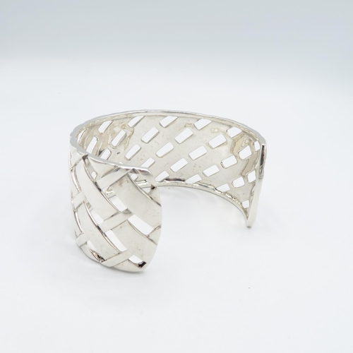 148 - HM 925 Sterling Silver lattice design cuff bangle - adjustable  - (45.8g) In excellent condition