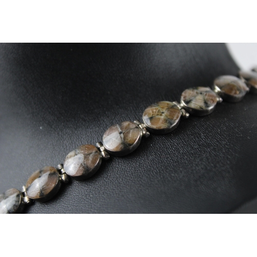 160 - Silver Agate panel necklace (46g)