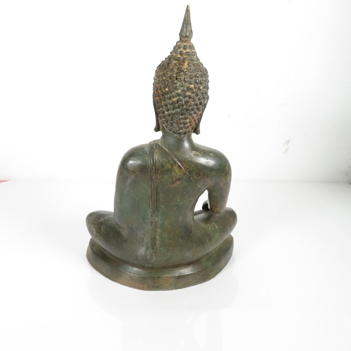 373 - Sitting Buddha 4220g - Height 31cm