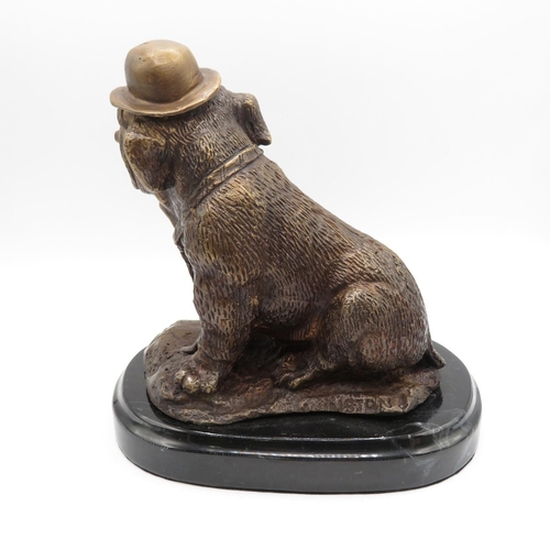 375 - Sitting British Bulldog on Marble Plinth 2390g - Height 18cm