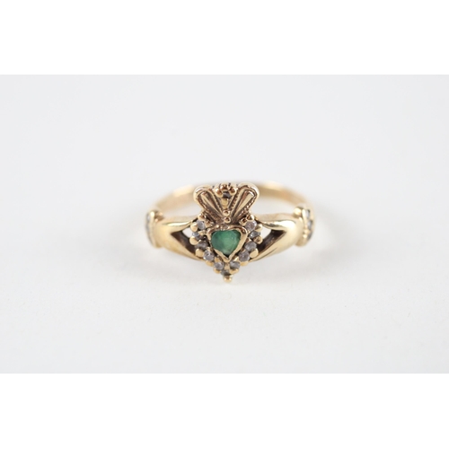 100 - 10ct gold emerald & diamond claddah ring (2g) Size  J