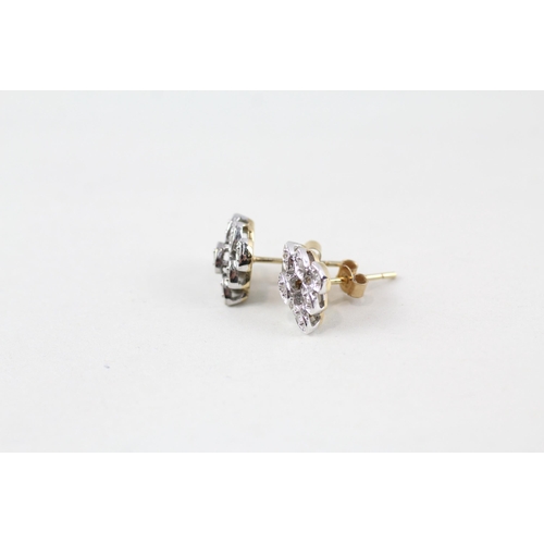 124 - 9ct gold diamond cluster earrings (1.5g)