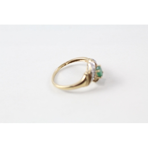 125 - 9ct gold emerald & diamond ring (2.1g) Size  Q