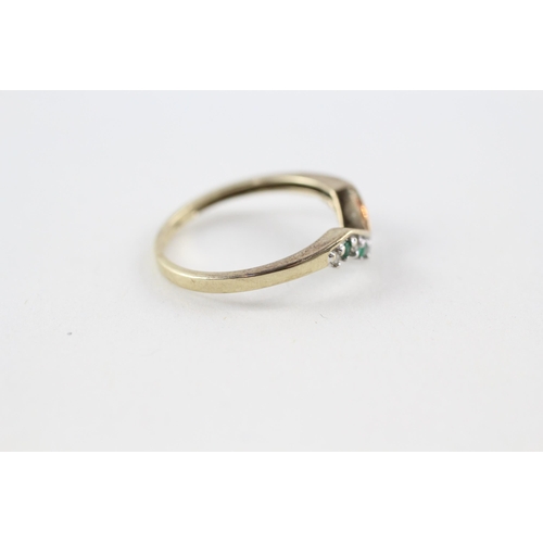 129 - 9ct gold emerald & diamond wishbone ring (1.6g) Size  P