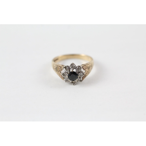 136 - 9ct gold sapphire & diamond cluster ring (3.3g) Size  R