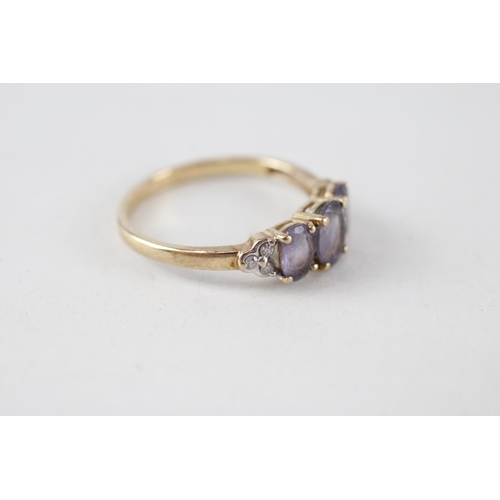 142 - 9ct gold amethyst & diamond ring (2g) Size  R