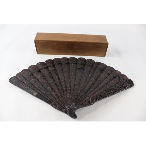 264 - Antique Hand Carved Tortoise Shell Chinese Hand Fan w/ Box