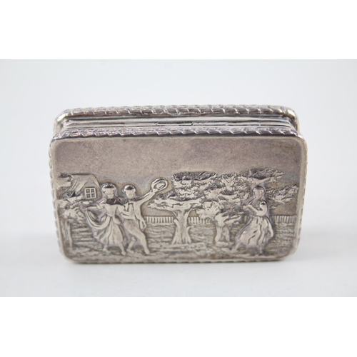 294 - Vintage Hallmarked 1951 Birmingham Sterling Silver Figural Snuff Box (48g)