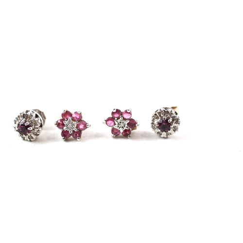 32 - 2x 9ct gold ruby & diamond cluster earrings (2.8g)