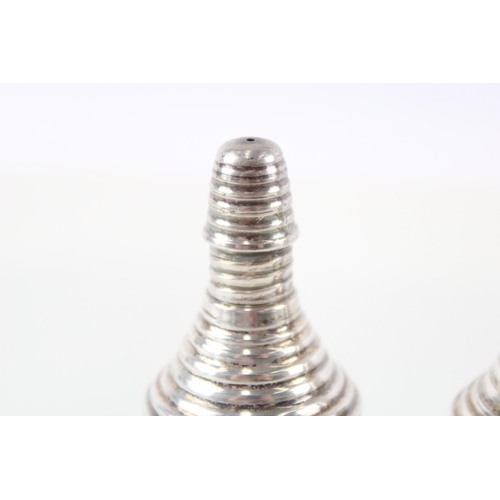 325 - Antique .925 Sterling Silver Ribbed Cone Shaped Salt & Pepper Shakers (70g)