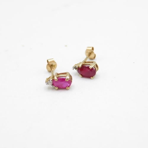 33 - 3x 9ct gold ruby, sapphire & diamond stud earrings (2g)