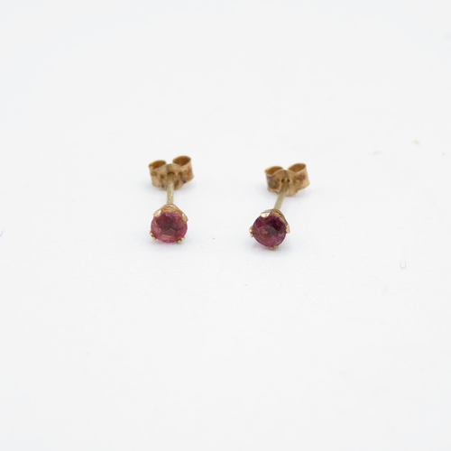 33 - 3x 9ct gold ruby, sapphire & diamond stud earrings (2g)