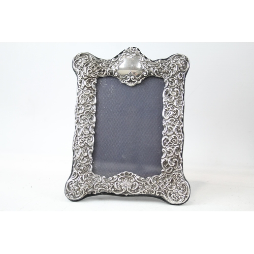 331 - 2 x Antique / Vintage .925 Sterling Silver Ornate Photograph Frames (1002g)