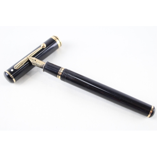 345 - SHEAFFER 810 Conaisseur GT Black Resin Fountain Pen w/ 18ct Gold Nib WRITING