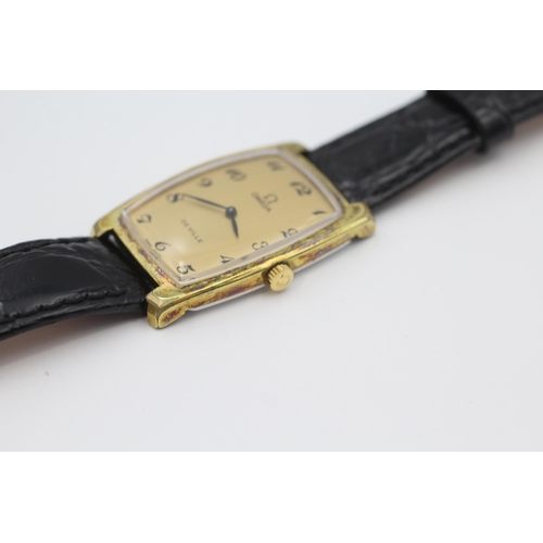 384 - OMEGA DE VILLE 111.085 Gents Vintage Square Cased WRISTWATCH Hand-Wind WORKING