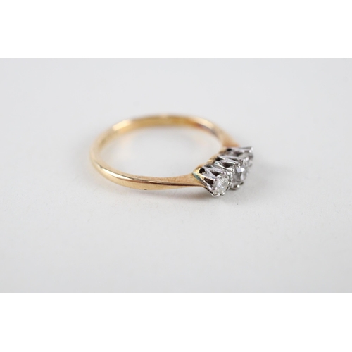 91 - 18ct gold diamond three stone ring (1.8g) Size  K