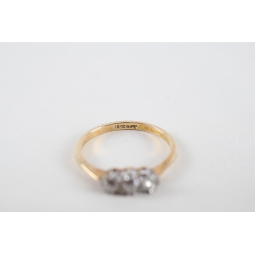 91 - 18ct gold diamond three stone ring (1.8g) Size  K