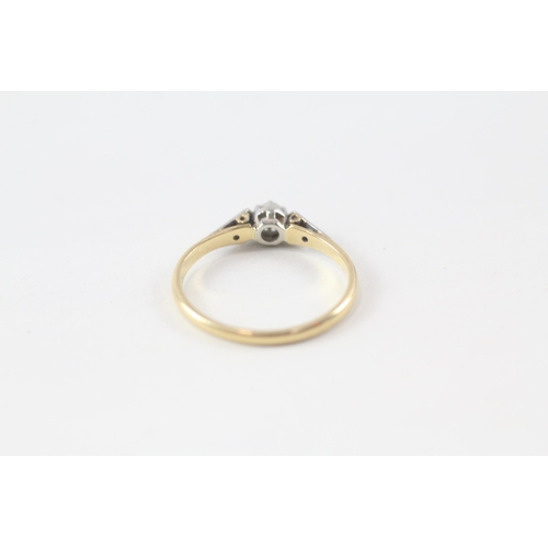 38 - 18ct gold vintage diamond solitaire ring (2g) Size  M