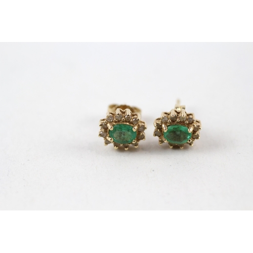 5 - 14ct gold emerald & diamond earrings (1.9g)