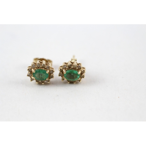 5 - 14ct gold emerald & diamond earrings (1.9g)