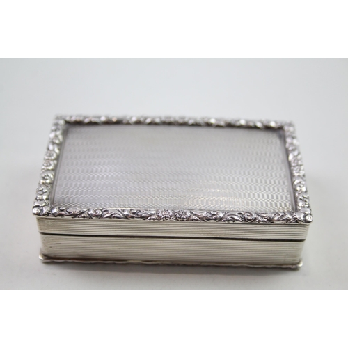362 - Vintage Art Deco 1928 Birmingham Sterling Silver Engine Turned Snuff Box (123g)