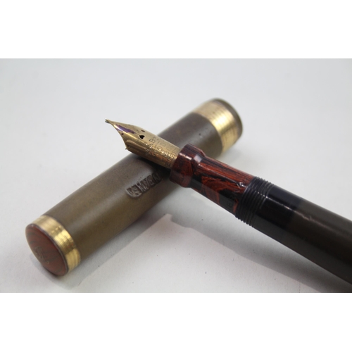 487 - Vintage MABIE TODD Swan Self Filler Brown Fountain Pen w/ Gold Plate Nib WRITING
