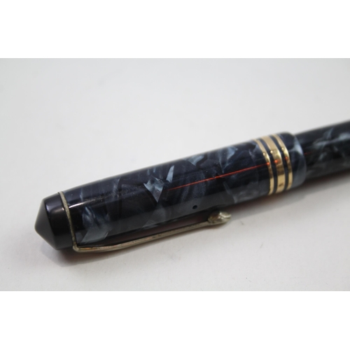 490 - Vintage CONWAY STEWART 388 Navy Fountain Pen w/ 14ct Gold Nib WRITING