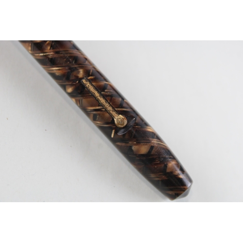 497 - Vintage CONWAY STEWART No.58 Brown Fountain Pen w/ 14ct Gold Nib WRITING