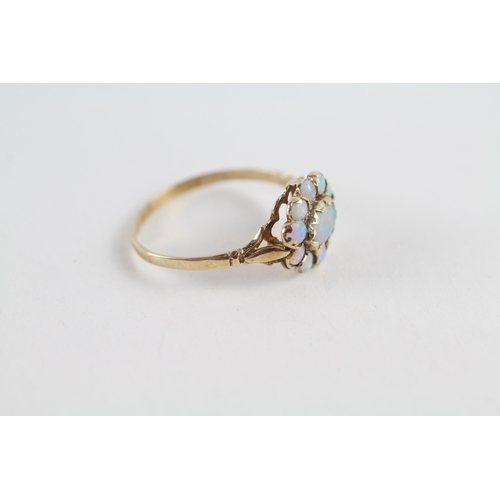 101 - 9ct gold opal cluster ring (1.3g) Size  O