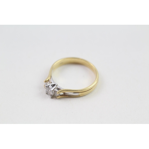 103 - 18ct gold diamond three stone ring (3.1g) Size  K 1/2