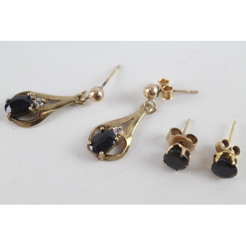 13 - 2 x 9ct gold sapphire & white gemstone drop earrings (2.2g)