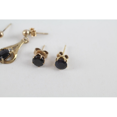 13 - 2 x 9ct gold sapphire & white gemstone drop earrings (2.2g)