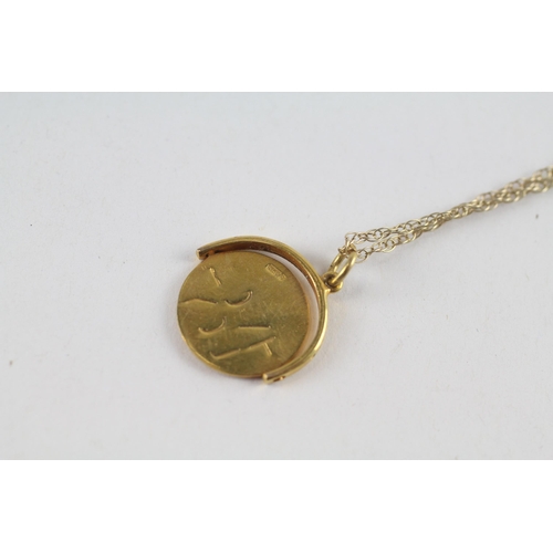 15 - 9ct gold 'I love you' spinner pendant & chain (1.8g)