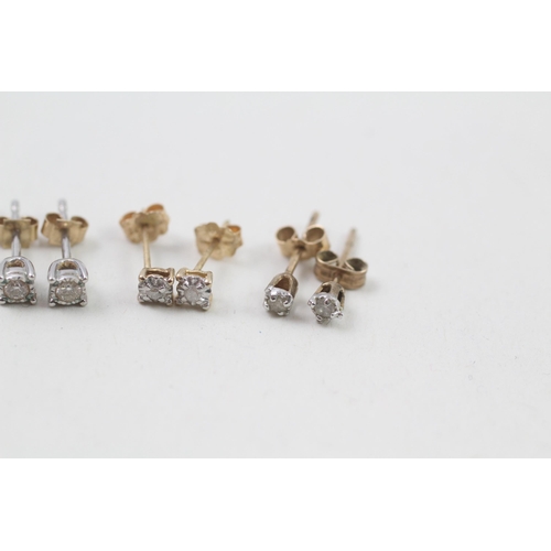 2 - 3x 9ct gold diamond stud earrings (1.6g)