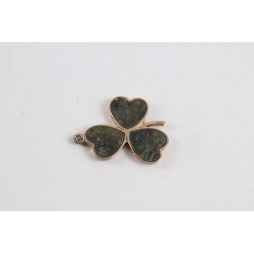 30 - 9ct gold vintage green  clover charm (1.5g)