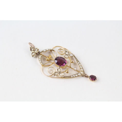 9ct gold Edwardian purple garnet & seed pearl pendant (2.1g)